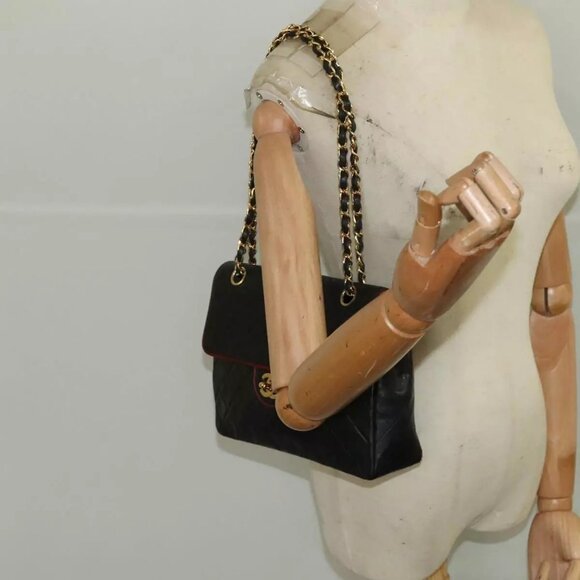 CHANEL Matelasse Turn Lock Chain Bag Lamb Skin Black Gold CC Auth - Picture 1 of 16